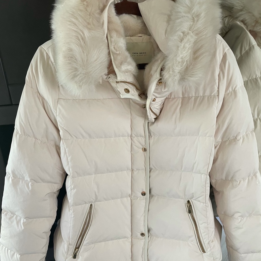 Ivory outerwear jacket Zara basic